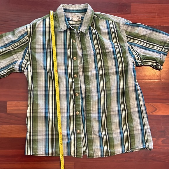 Mens Large Duluth striped collared button down shirt with gusseted armpits - Picture 2 of 8